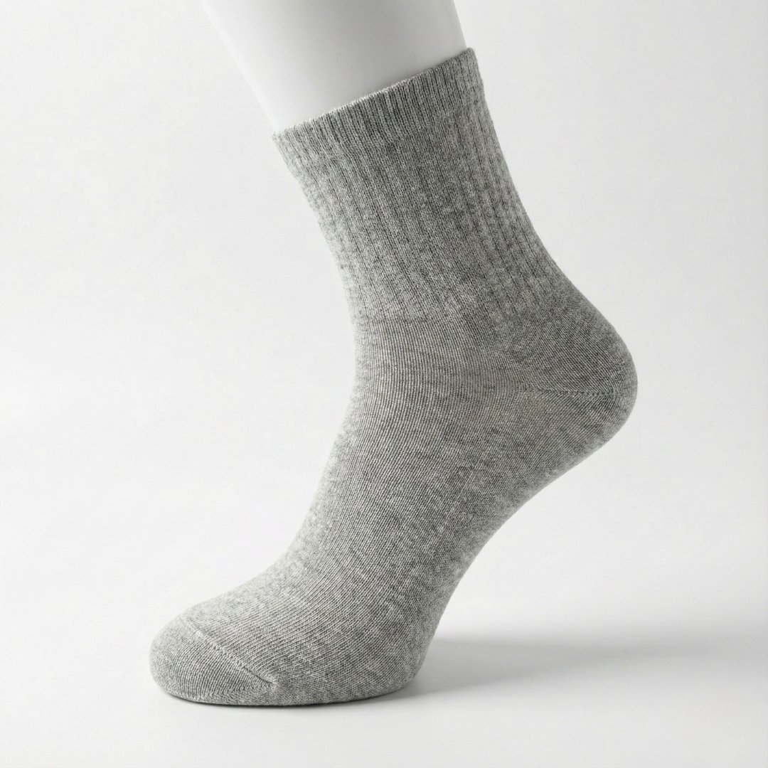 3 - 4 sive čarape (1)